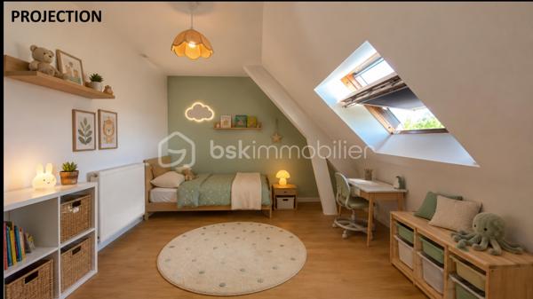 VERTOU/BEAUTOUR, côté Bourdonnières : Maison familiale d’env. 157m² au sol (131,78m² carrez), au calme, au sein d’un quartier pavillonnaire, à proximité de toutes commodités (écoles primaires, collèges, lycées), transports (busway 4 Bourdonnières et Joliverie à 8/10mn à pied, bus 30, 42, 172). Promenades sur les bords de Sèvre à 15mn à pied.

Cette maison est édifiée sur 2 niveaux et bénéficie d’une vie de plain-pied :

Au rez-de-chaussée, nous entrons par une vaste entrée desservant la pièce à vivre (env. 40m²) avec sa cuisine entièrement aménagée et équipée, cette pièce est baignée de lumière grâce à sa double exposition, avec un accès direct à la terrasse ainsi qu'au jardin (exposé sud ouest) . Deux chambres au rez-de-chaussée : Une suite parentale (23,09m²) équipée de sa salle de bain (+ douche + wc) et d’un dressing sur mesure, puis une deuxième chambre équipée d'un placard. Enfin, des toilettes séparées.

A l’étage : Un vaste palier de 11,41m² carrez, idéal pour un espace bureau ou coin détente (espace qui peut être cloisonné si vous le souhaitez), une troisième chambre (12,98m² carrez), puis une quatrième chambre (19,20m² carrez), cette dernière reste à rafraîchir et laisser libre court à votre imagination, sachant qu'un point d’eau est existant, elle peut donc être équipée d’une salle d’eau.
Aussi, une salle de bain (+ douche + wc) complète cet étage.
Enfin, une pièce supplémentaire sur ce même niveau (pièce de stockage pour le moment), peut être transformée et constituer une 5ème chambre (19,92m² au sol).

Un grand garage attenant à la maison (29,03m²), et un abri de jardin (3m²) complètent ce bien.

La parcelle (env 540m²) est entièrement clôturée, vous pourrez également stationner un véhicule sur votre parcelle.

De nombreux travaux ont été réalisés ces dernières années (certains toujours sous décennale), création suite parentale, salon-séjour entièrement refait, sols sur l’ensemble du rez-de-chaussée, peinture sur la quasi-totalité de la maison avec reprise des murs, optimisation salle de bain de l’étage en rajoutant une douche et un wc pour plus de confort pour une vie de famille au quotidien.

Une maison sans travaux, avec un DPE C;
Ouvertures double vitrage, volets battants alu motorisés; Chauffage au gaz (chaudière Frisquet);
Maison raccordée à la fibre.

Emplacement de 1er choix pour une vie de famille. N’hésitez plus !