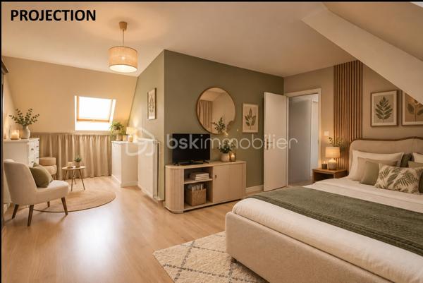 VERTOU/BEAUTOUR, côté Bourdonnières : Maison familiale d’env. 157m² au sol (131,78m² carrez), au calme, au sein d’un quartier pavillonnaire, à proximité de toutes commodités (écoles primaires, collèges, lycées), transports (busway 4 Bourdonnières et Joliverie à 8/10mn à pied, bus 30, 42, 172). Promenades sur les bords de Sèvre à 15mn à pied.

Cette maison est édifiée sur 2 niveaux et bénéficie d’une vie de plain-pied :

Au rez-de-chaussée, nous entrons par une vaste entrée desservant la pièce à vivre (env. 40m²) avec sa cuisine entièrement aménagée et équipée, cette pièce est baignée de lumière grâce à sa double exposition, avec un accès direct à la terrasse ainsi qu'au jardin (exposé sud ouest) . Deux chambres au rez-de-chaussée : Une suite parentale (23,09m²) équipée de sa salle de bain (+ douche + wc) et d’un dressing sur mesure, puis une deuxième chambre équipée d'un placard. Enfin, des toilettes séparées.

A l’étage : Un vaste palier de 11,41m² carrez, idéal pour un espace bureau ou coin détente (espace qui peut être cloisonné si vous le souhaitez), une troisième chambre (12,98m² carrez), puis une quatrième chambre (19,20m² carrez), cette dernière reste à rafraîchir et laisser libre court à votre imagination, sachant qu'un point d’eau est existant, elle peut donc être équipée d’une salle d’eau.
Aussi, une salle de bain (+ douche + wc) complète cet étage.
Enfin, une pièce supplémentaire sur ce même niveau (pièce de stockage pour le moment), peut être transformée et constituer une 5ème chambre (19,92m² au sol).

Un grand garage attenant à la maison (29,03m²), et un abri de jardin (3m²) complètent ce bien.

La parcelle (env 540m²) est entièrement clôturée, vous pourrez également stationner un véhicule sur votre parcelle.

De nombreux travaux ont été réalisés ces dernières années (certains toujours sous décennale), création suite parentale, salon-séjour entièrement refait, sols sur l’ensemble du rez-de-chaussée, peinture sur la quasi-totalité de la maison avec reprise des murs, optimisation salle de bain de l’étage en rajoutant une douche et un wc pour plus de confort pour une vie de famille au quotidien.

Une maison sans travaux, avec un DPE C;
Ouvertures double vitrage, volets battants alu motorisés; Chauffage au gaz (chaudière Frisquet);
Maison raccordée à la fibre.

Emplacement de 1er choix pour une vie de famille. N’hésitez plus !