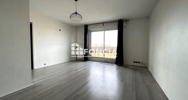 À vendre Studio 33 m² - Bordeaux 33800