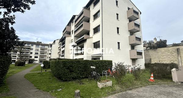 À vendre Studio 33 m² - Bordeaux 33800