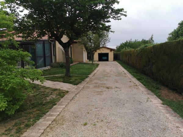 Maison à VALENCE-SUR-BAISE, 32310 - 3 pièces 80m²