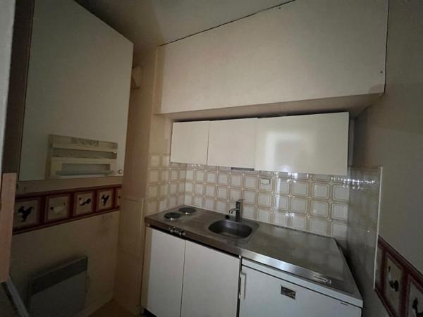 Appartement à vendre 9 000 € Limoges 1 pièce 26 m² DPE E