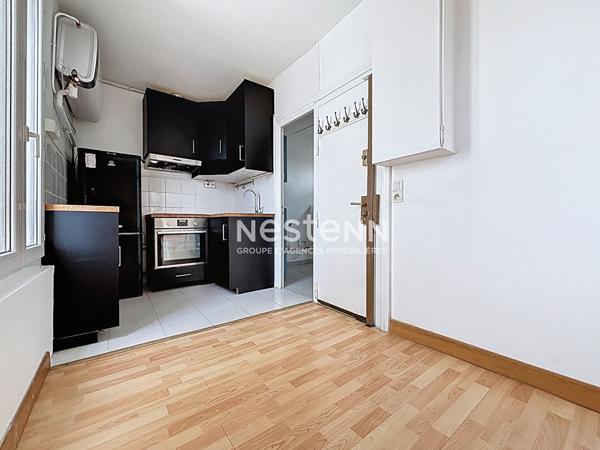 ISSY LES MOULINEAUX - QUARTIER SAINT ETIENNE - Appartement 2 pièces de 38,86 m² au dernier étage avec vue dégagée