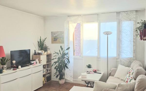 Appartement à vendre    2 pièces • 39,86 m2 Rosny-sous-Bois