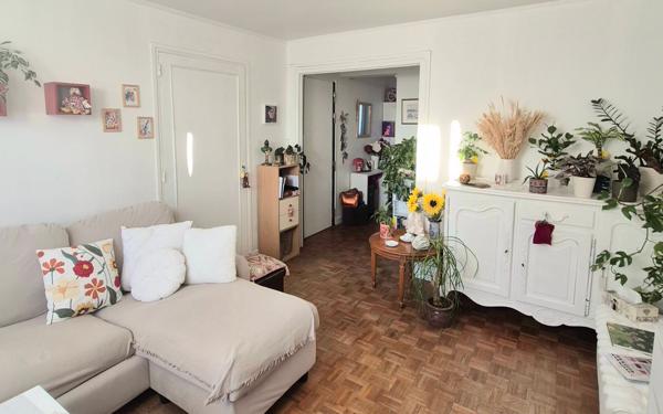 Appartement à vendre    2 pièces • 39,86 m2 Rosny-sous-Bois