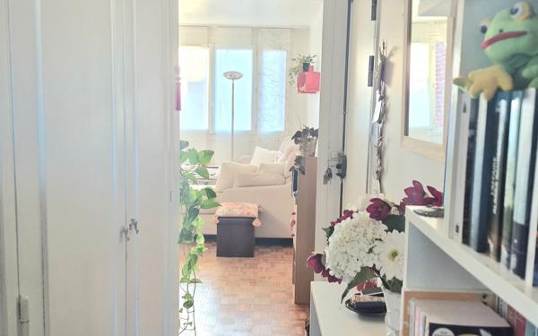 Appartement à vendre    2 pièces • 39,86 m2 Rosny-sous-Bois