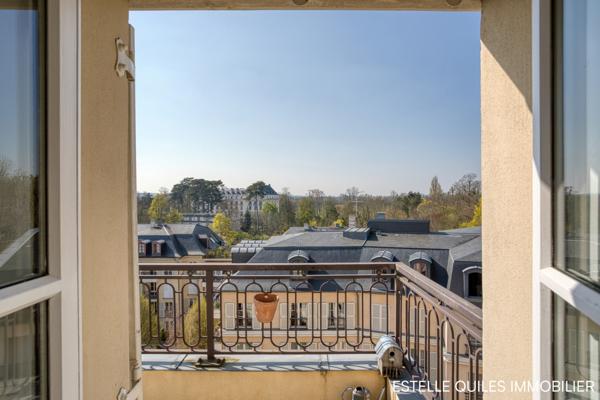Versailles (78000) VERSAILLES NOTRE-DAME ERMITAGE : vue exceptionnelle, appt 2 pièces 50 m² env, ascenseur, balcon, parking, cave