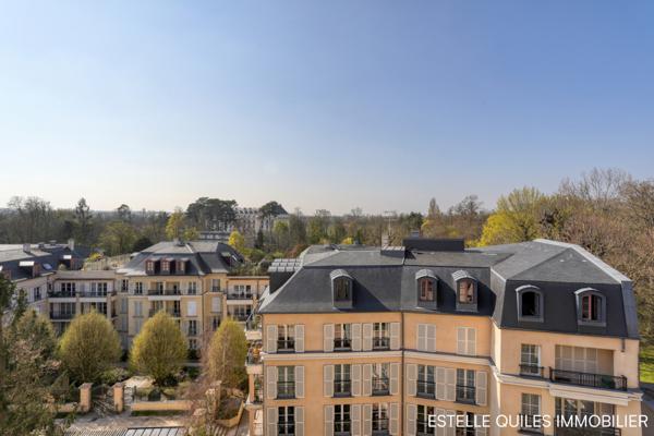 Versailles (78000) VERSAILLES NOTRE-DAME ERMITAGE : vue exceptionnelle, appt 2 pièces 50 m² env, ascenseur, balcon, parking, cave