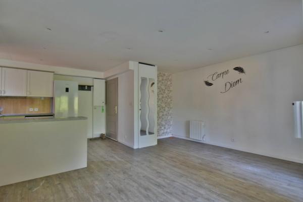 Appartement à vendre 2 pièces FREJUS (83)