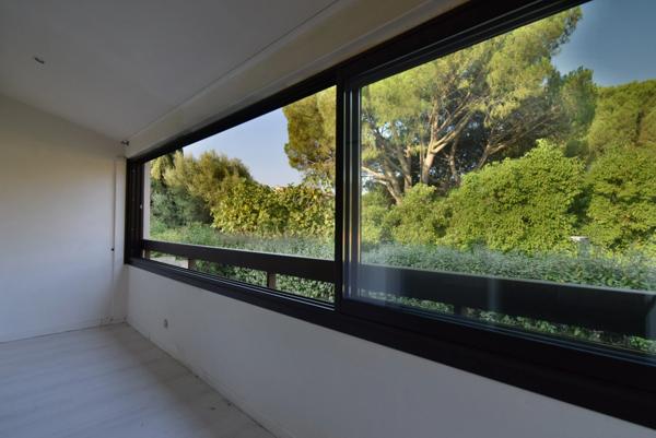 Appartement à vendre 2 pièces FREJUS (83)