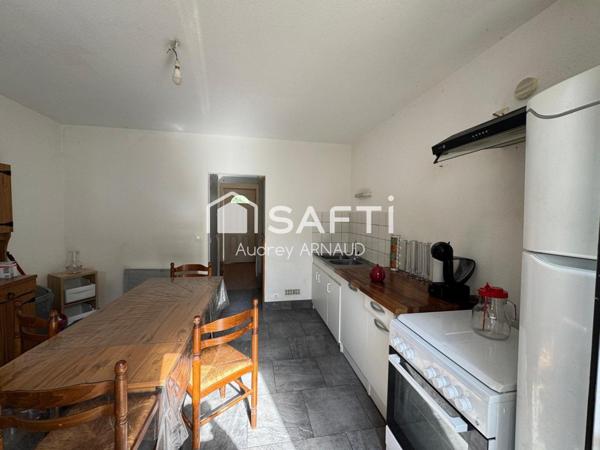 À vendre, maison d’environ 77m², idéalement située