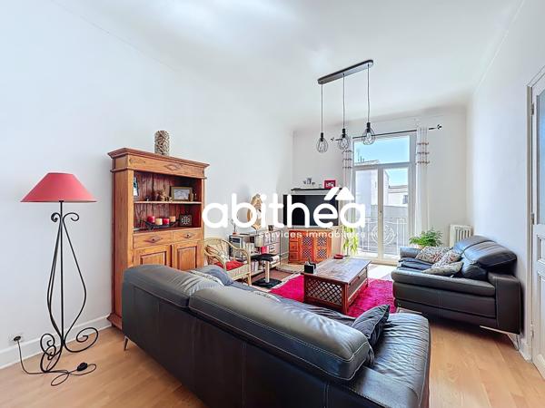 APPARTEMENT T4 - 119 m² - 3 CHAMBRES - BUREAU - 2 BALCONS - CAVE - CLIMATISATION - CENTRE-VILLE DE BÉZIERS