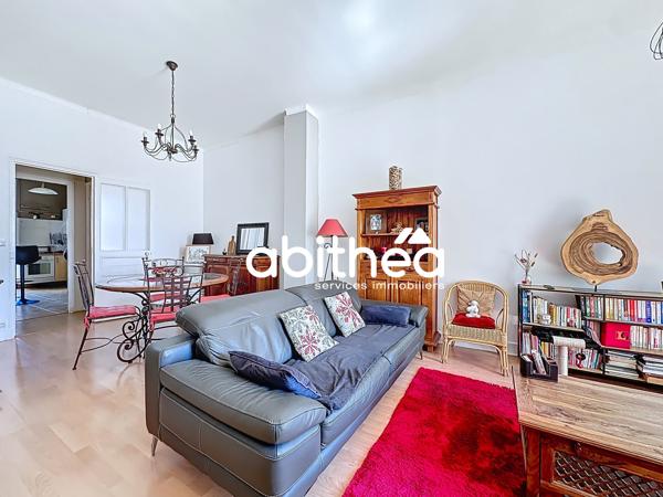 APPARTEMENT T4 - 119 m² - 3 CHAMBRES - BUREAU - 2 BALCONS - CAVE - CLIMATISATION - CENTRE-VILLE DE BÉZIERS