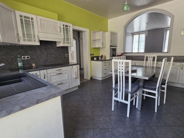 Maison à vendre |  La Châtre |  6 pièces | 175 m²