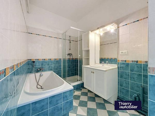 Appartement 4 pièces                                        - 35000 Rennes - Centre Ville Réf : 129193