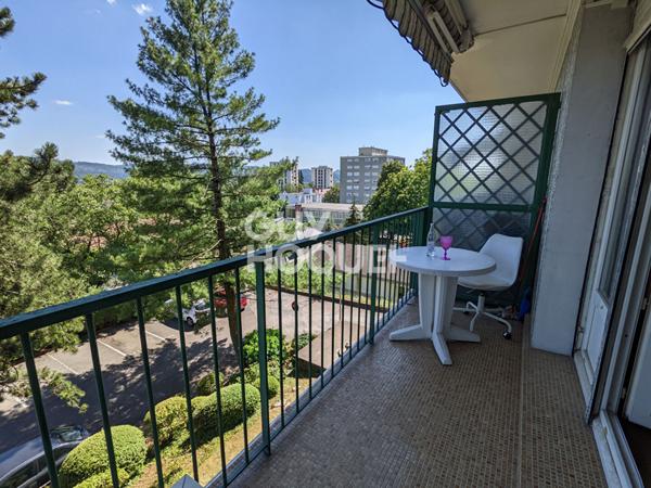 Appartement lumineux avec balcon et parking - quartier Saint-Claude