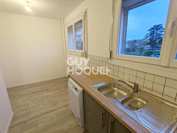 Appartement lumineux avec balcon et parking - quartier Saint-Claude