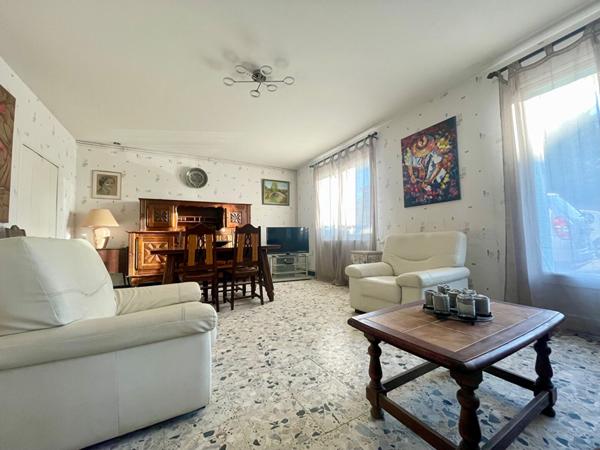 Maison L Isle Jourdain 5 pièce(s) 99 m avec garage