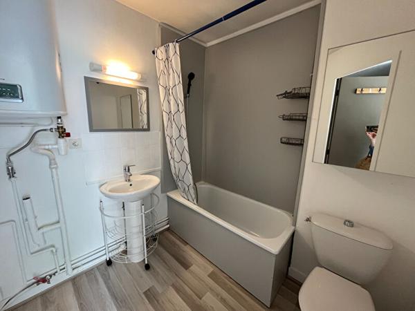 Studio de 19,26 m² PROCHE PARC DE LA ROSERAIE