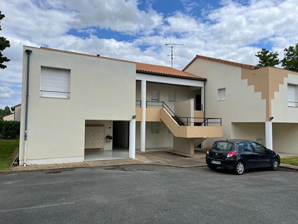 Studio de 19,26 m² PROCHE PARC DE LA ROSERAIE