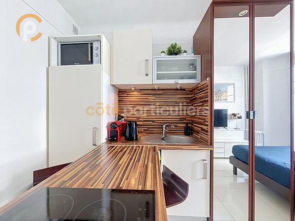 Vente
                Appartement18 m² - 1 Pièce -
                    PARIS (75005)