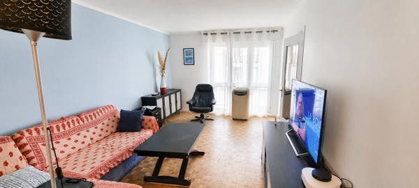 Appartement
         3 pièces
        - 60 m² Exclusivité 182 000 € *