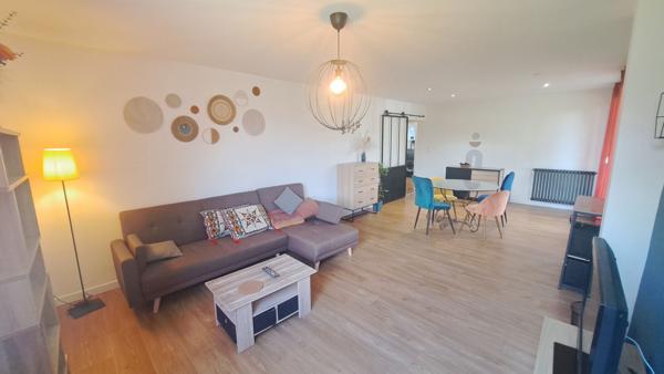 A louer Appartement T2 meublé en rez-de-chaussée Mont De Marsan 1 chambre balcon