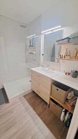 A louer Appartement T2 meublé en rez-de-chaussée Mont De Marsan 1 chambre balcon