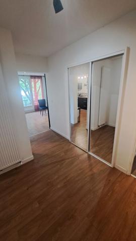 A louer Appartement T2 meublé en rez-de-chaussée Mont De Marsan 1 chambre balcon