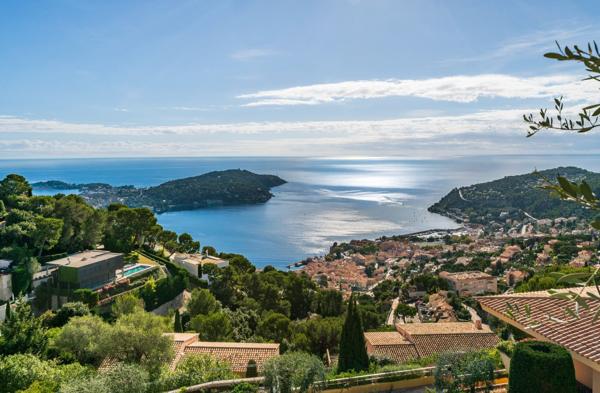 Vente Villa de luxe Villefranche-sur-Mer 7 Pièces 430 m²