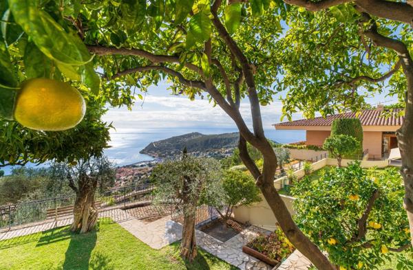 Vente Villa de luxe Villefranche-sur-Mer 7 Pièces 430 m²