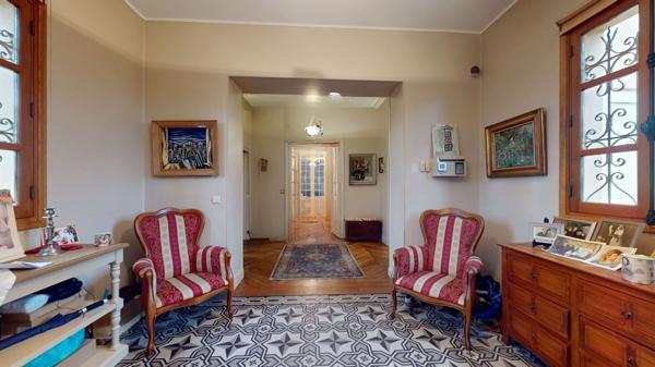 LE RAINCY Maison,10 pièces 240 m2