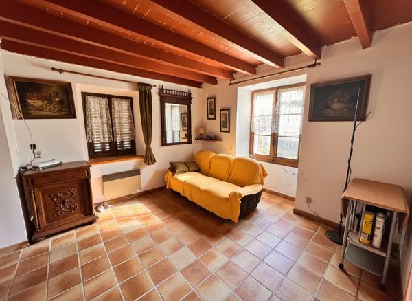 Maison dans Brison-Saint-Innocent