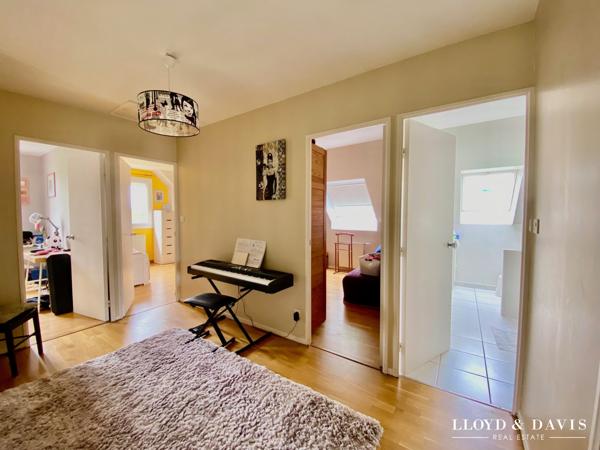 THOUARÉ-SUR-LOIRE — MAISON FAMILIALE DE 173 M² : CONFORT, CALME ET JARDIN SANS VIS-À-VIS