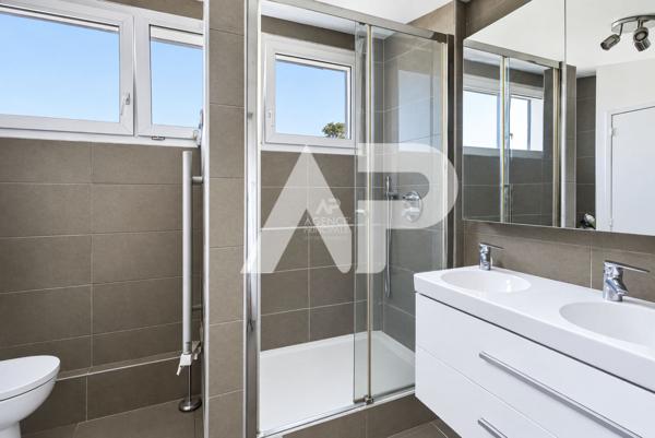 Sèvres Rive Gauche - Duplex avec terrasse 900 000 € **  - Référence  693-s