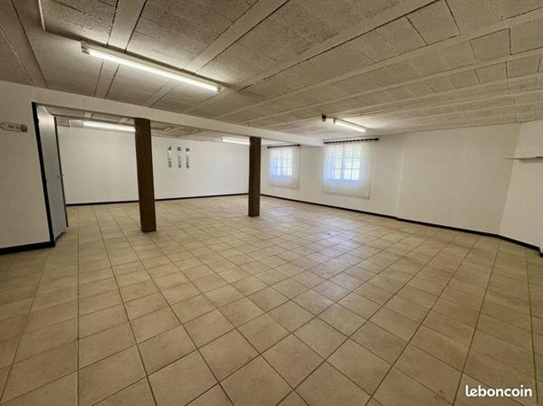 Maison à vendre |  Capdenac |  4 pièces | 142 m²