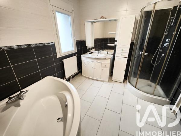 Maison à vendre 4 pièces 83 m² Monts