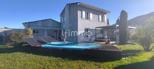 Villa 3 chambres 117 m² habitables, piscine et garage