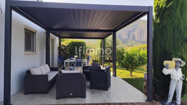 Villa 3 chambres 117 m² habitables, piscine et garage