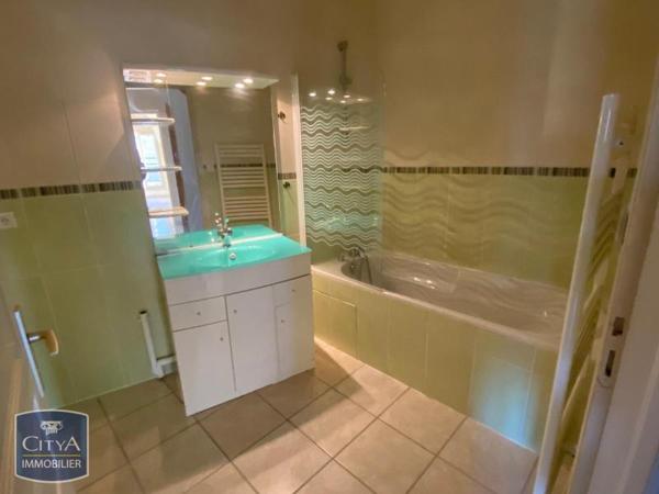 Appartement à louer 4 pièces 86.28m²