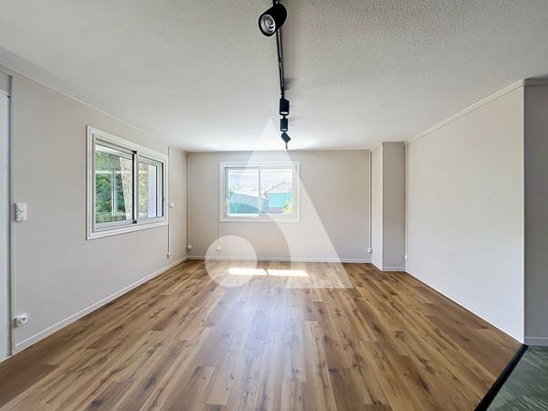 Appartement 7 pièces 179.75 m2