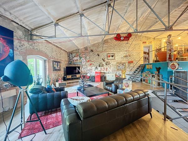Mas Atypique au charme d antan et sa partie Loft Industiel sur Argeles-Sur-Mer