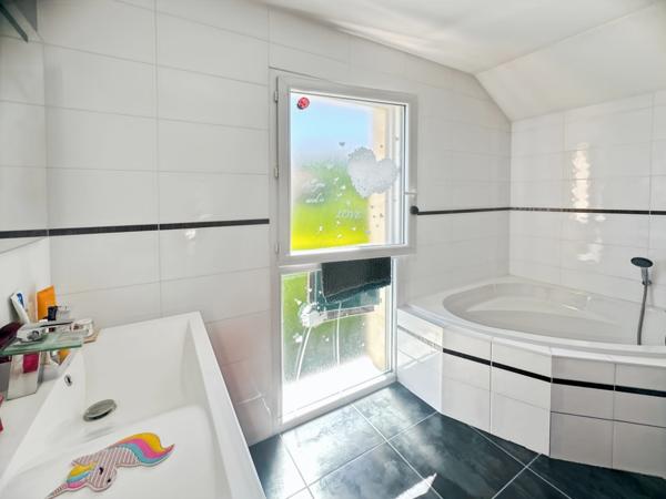 Exclusivité Maison 5 pièces avec Jardin Sous sol aménagé