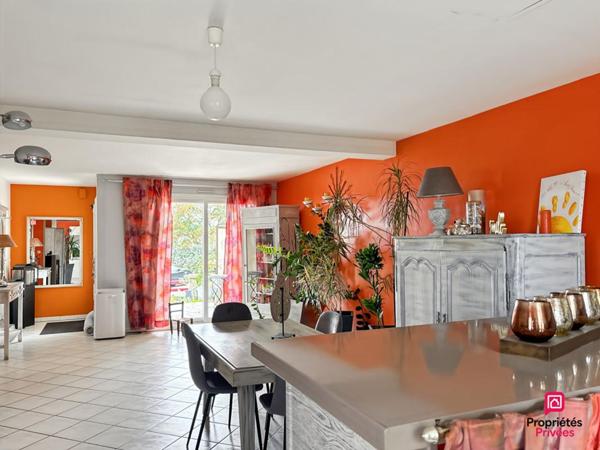 Maison Sable Sur Sarthe 7 pièce(s) 149 m2