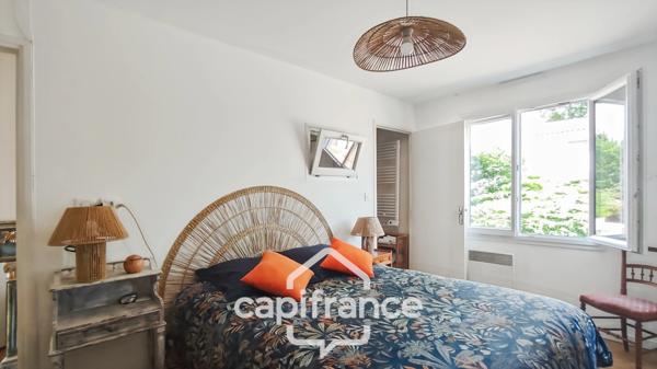 Maison à vendre 6 pièces 142 m² LALINDE (24) - Terrain 1933 m²