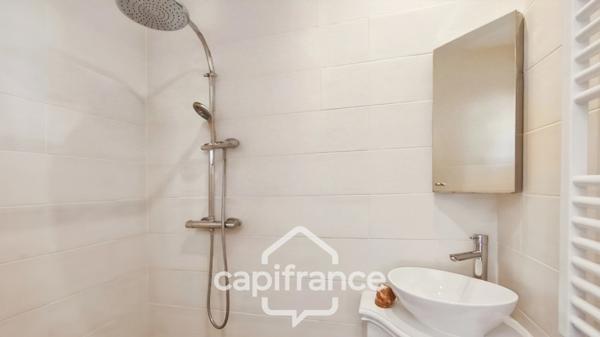 Maison à vendre 6 pièces 142 m² LALINDE (24) - Terrain 1933 m²