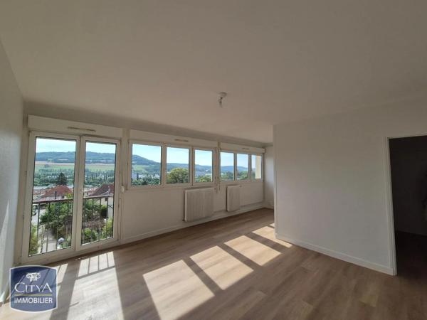 Location appartement 4 pièces de 69.34m²