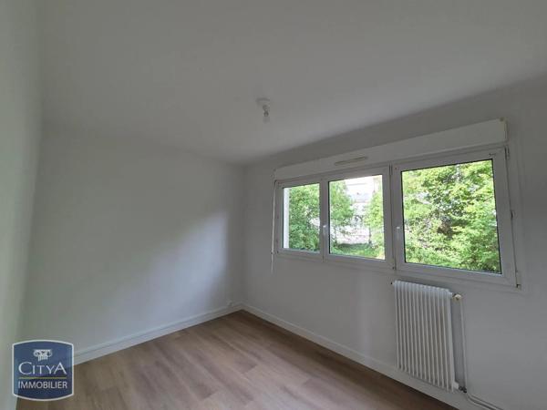Location appartement 4 pièces de 69.34m²