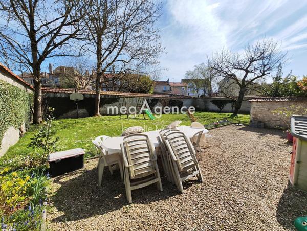 Maison à MELUN, 77000 - 8 pièces 165m²