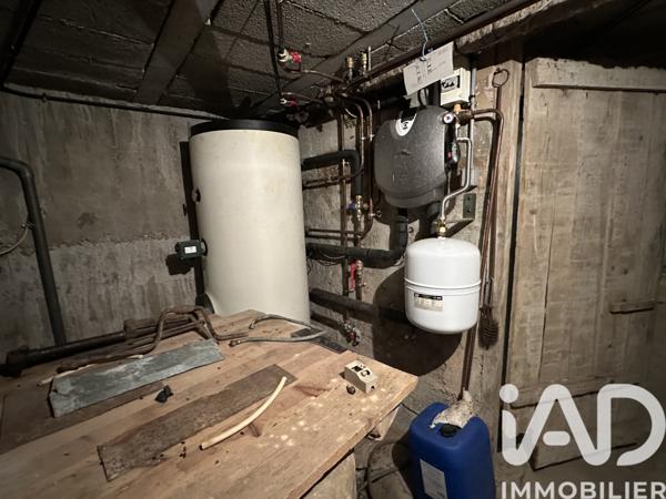 Maison à vendre 5 pièces 90 m² Saint-Étienne-de-Fontbellon